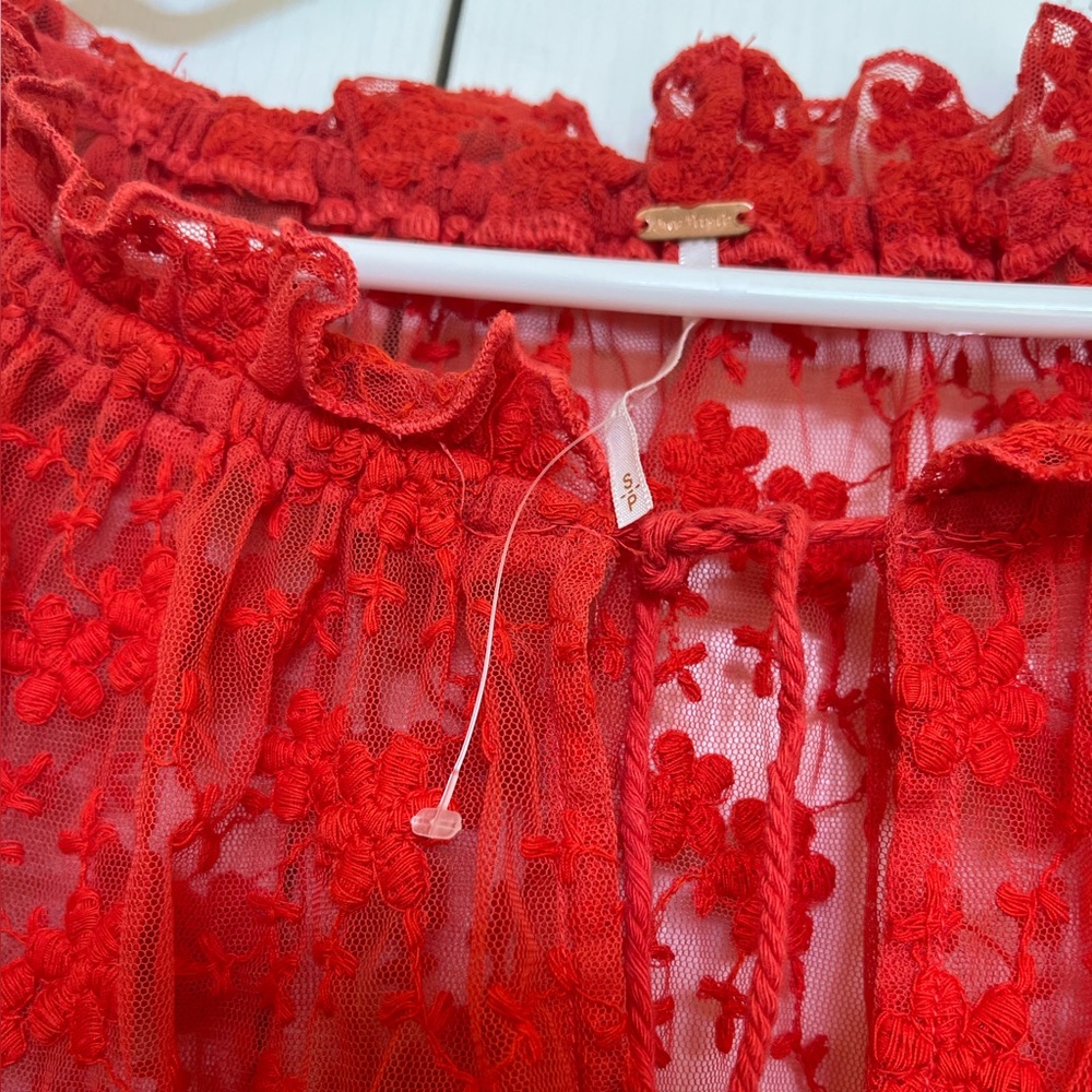 Red Floral Lace Women's Top - Picture 5 of 10